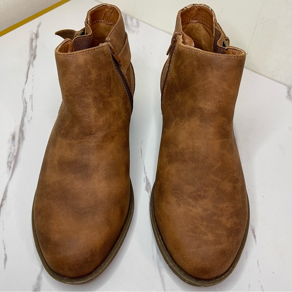 Lane Bryant Brown DreamCloudRugged Side-Buckle Ankle Bootie Sz 10.5 Wide Width - Picture 2 of 9